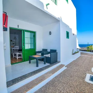 Precioso Con Piscina , Tías España